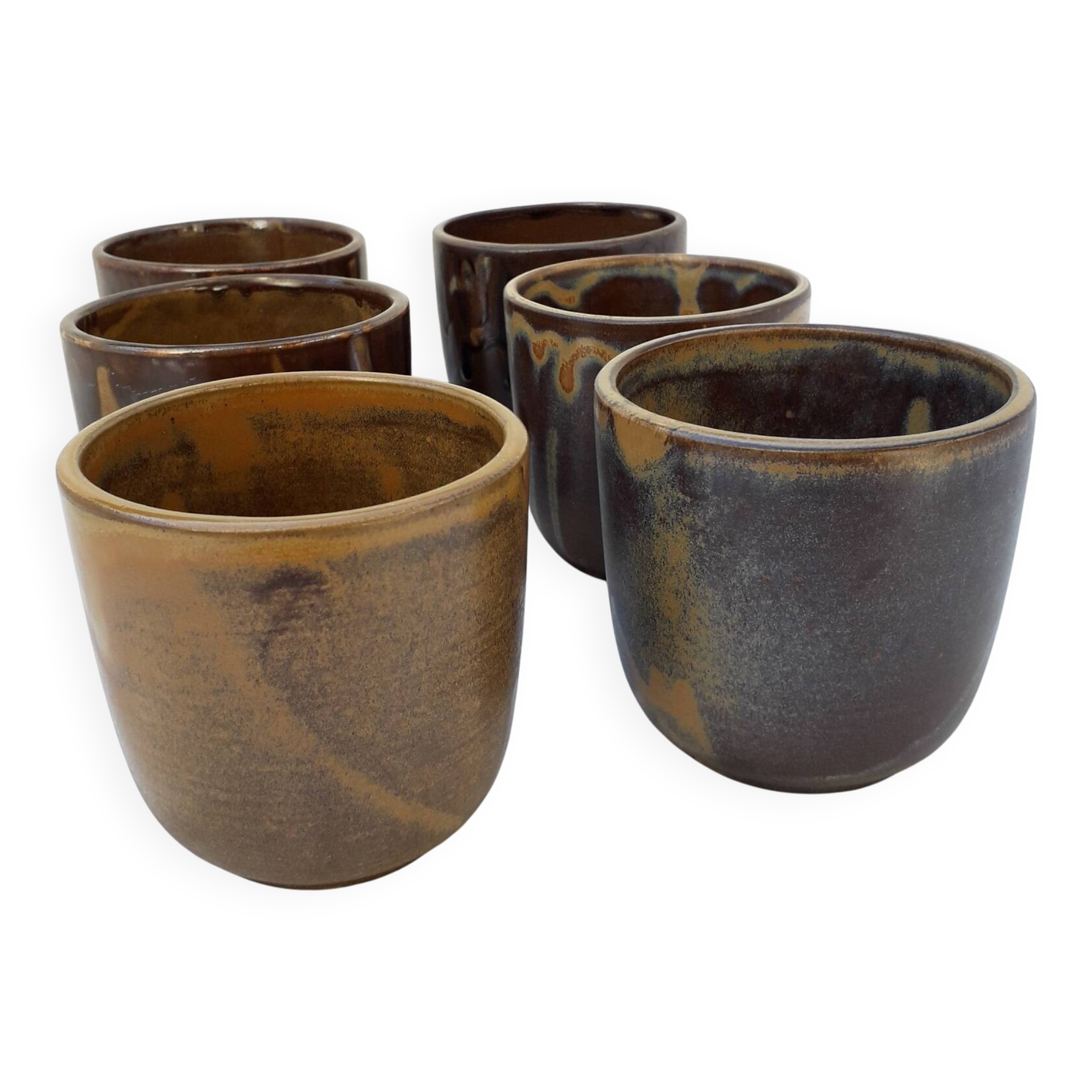 6 stoneware cups