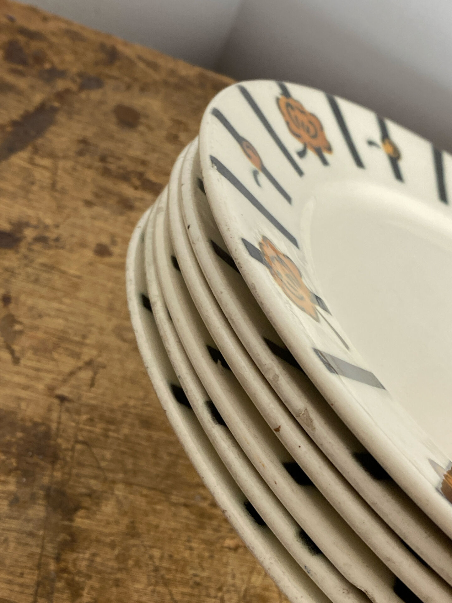 Porcelain plates, Badonviller France