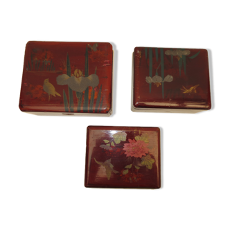 Trio of old lacquered boxes, asian décor