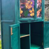 Storage cabinet
