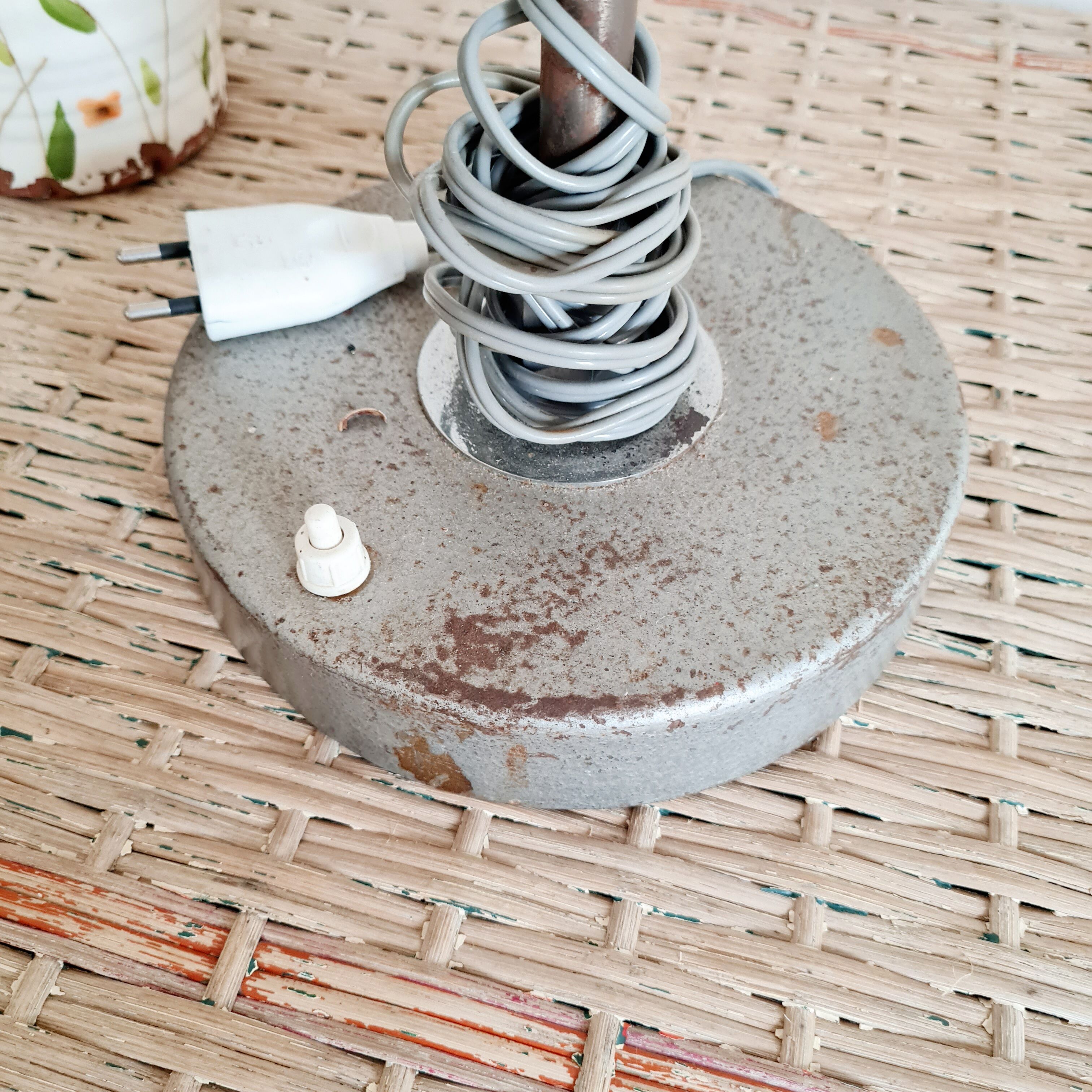 Antique articulated metal workshop lamp