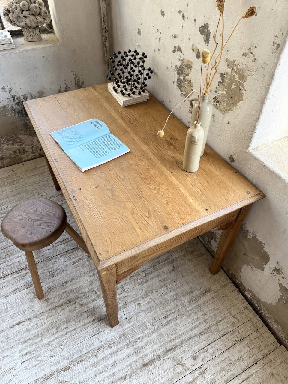 Oak desk with spindle legs, 1950s