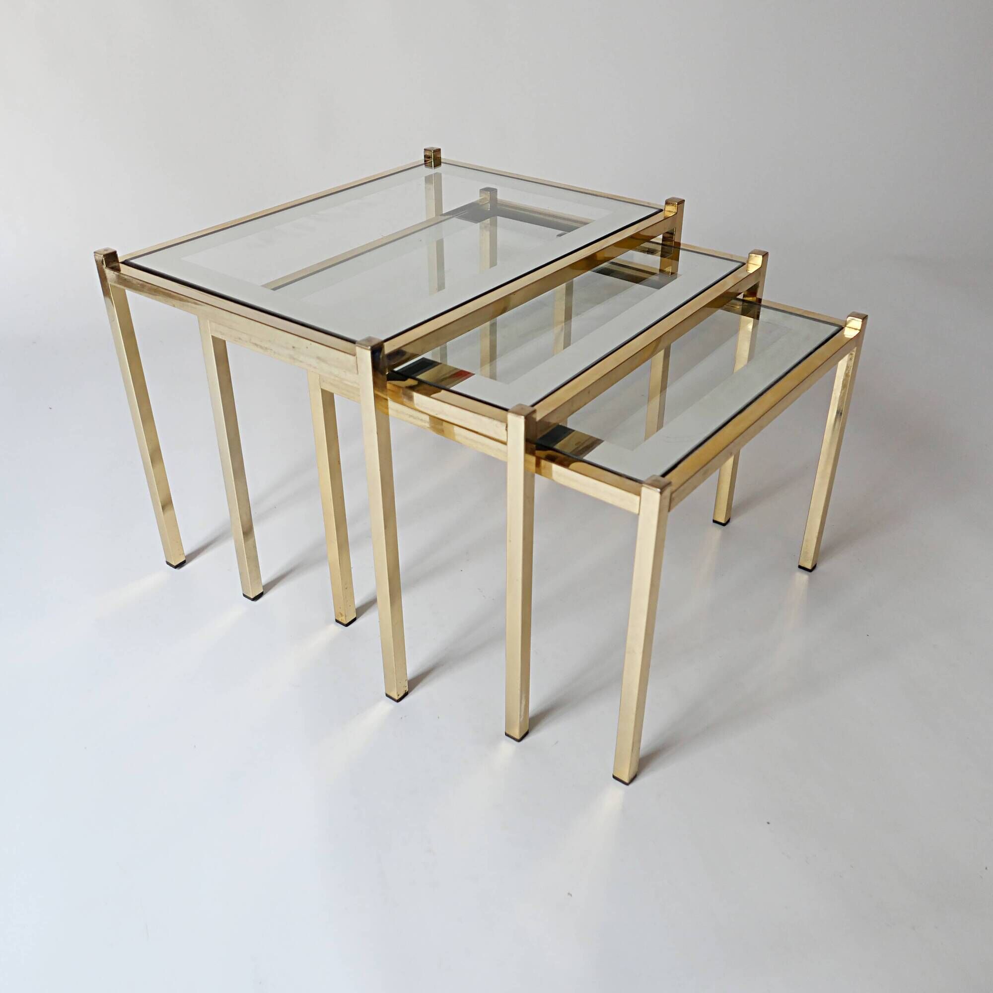 nesting tables in gold metal and mirror vintage 1970s design