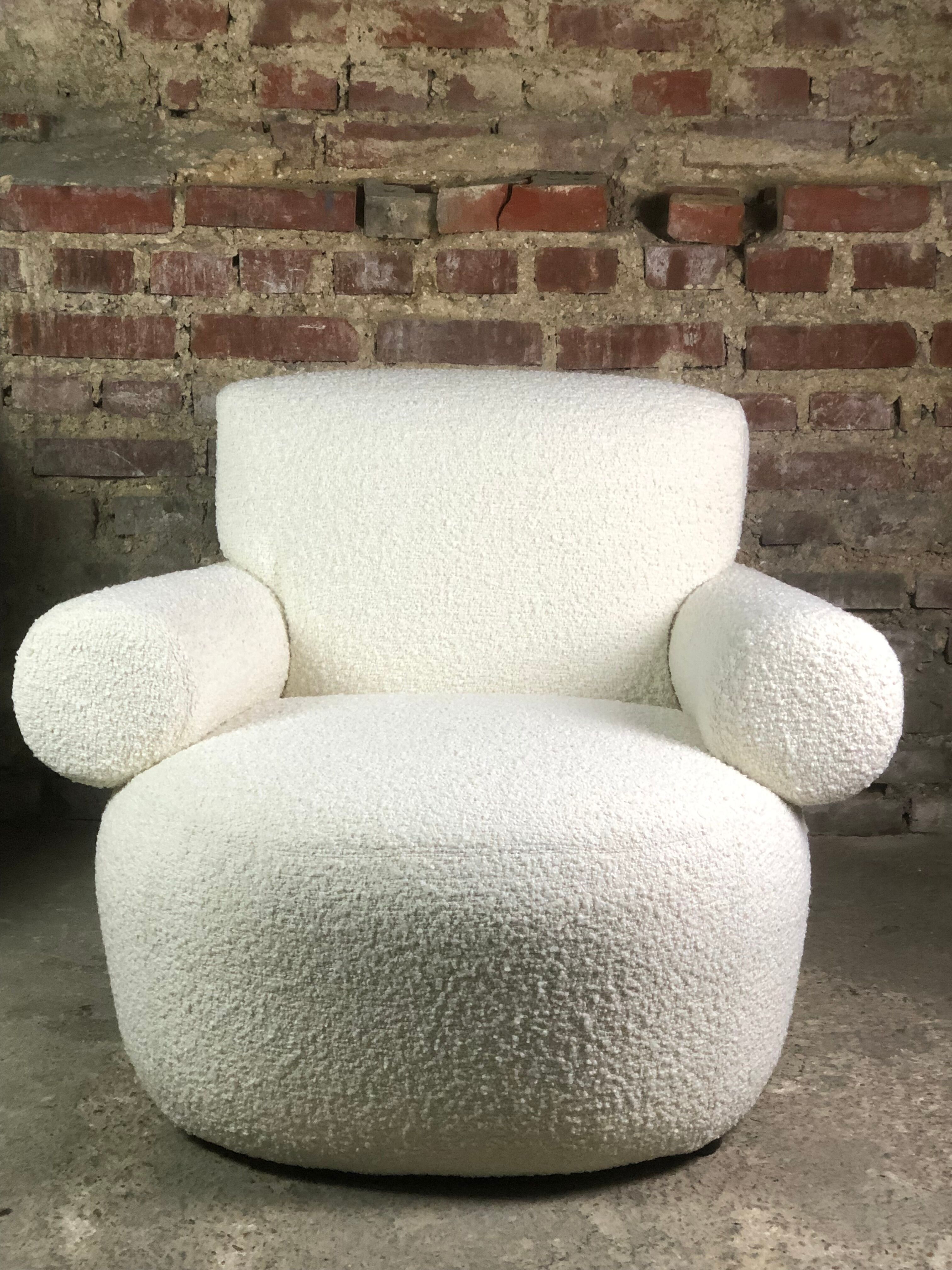 Armchairs (the pair) ecru in curly wool