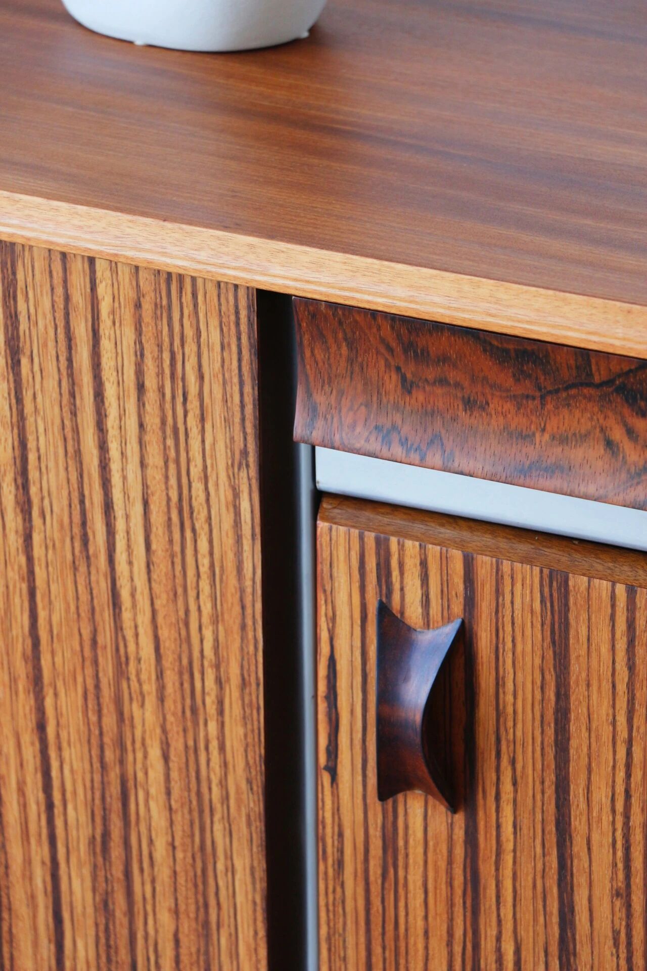 Enfilade scandinave zebrano – buffet vintage années 60