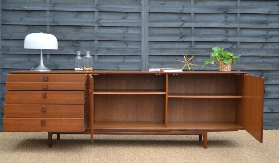 Enfilade « G-Plan danish design » par Kofod Larsen 2m35