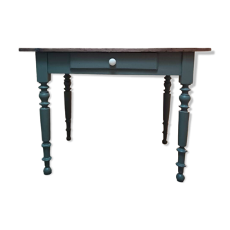 Small Farmhouse Side Table