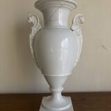 XXL white lion head neo-classical amphora vase from the Empire Consulate.