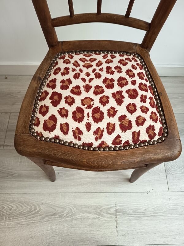 Chaise bistrot ancienne