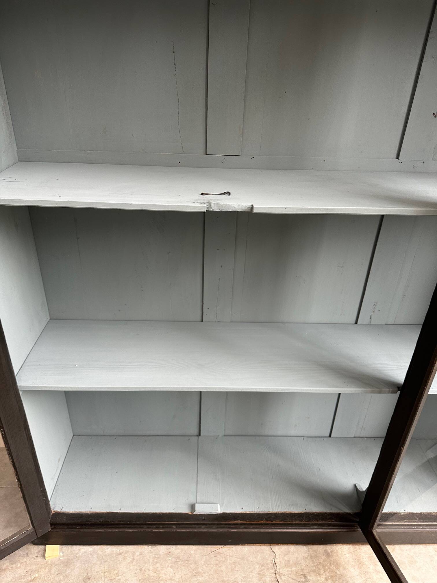 Late 19th century museum display case