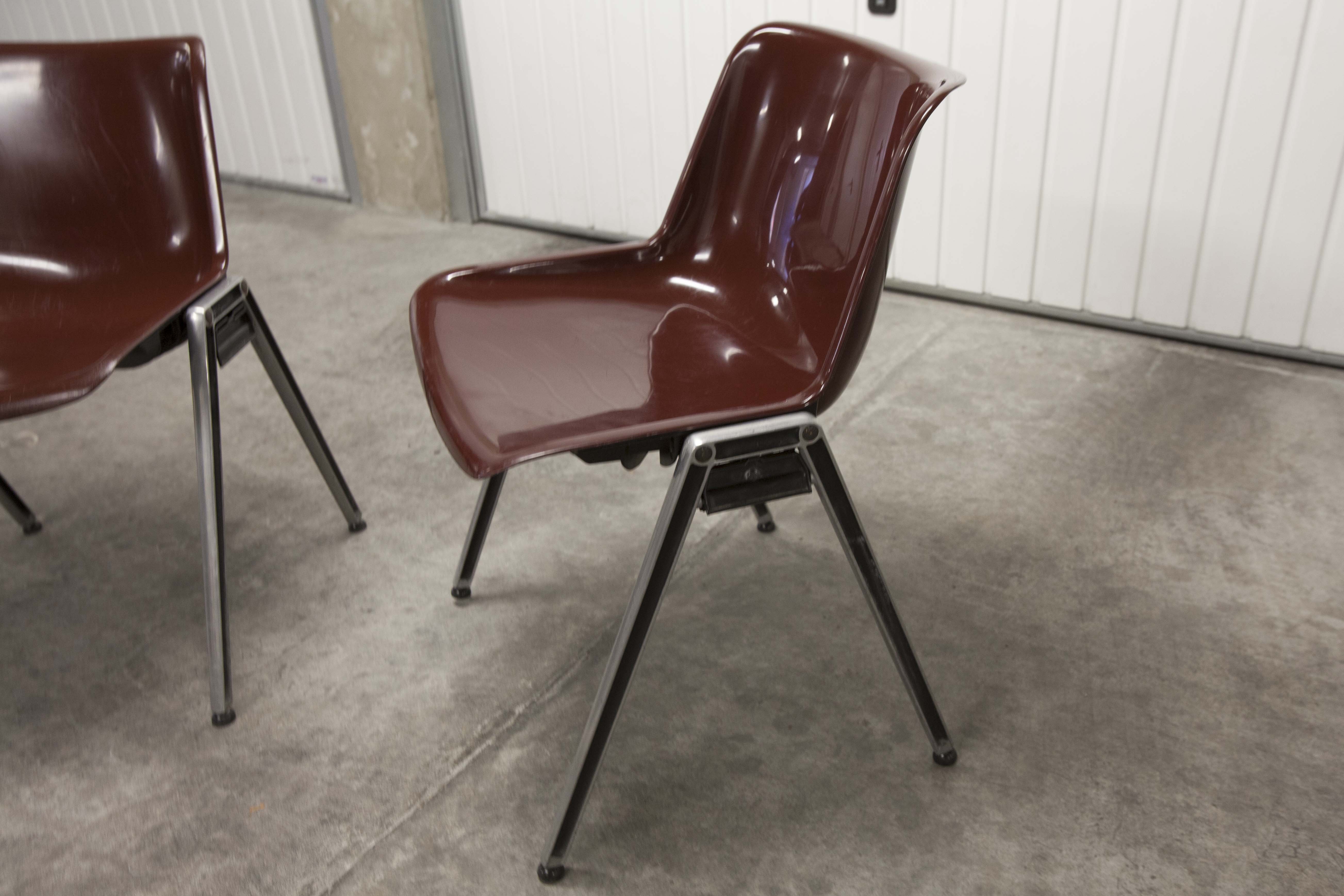 Osvaldo Borsani Modus chairs for Tecno