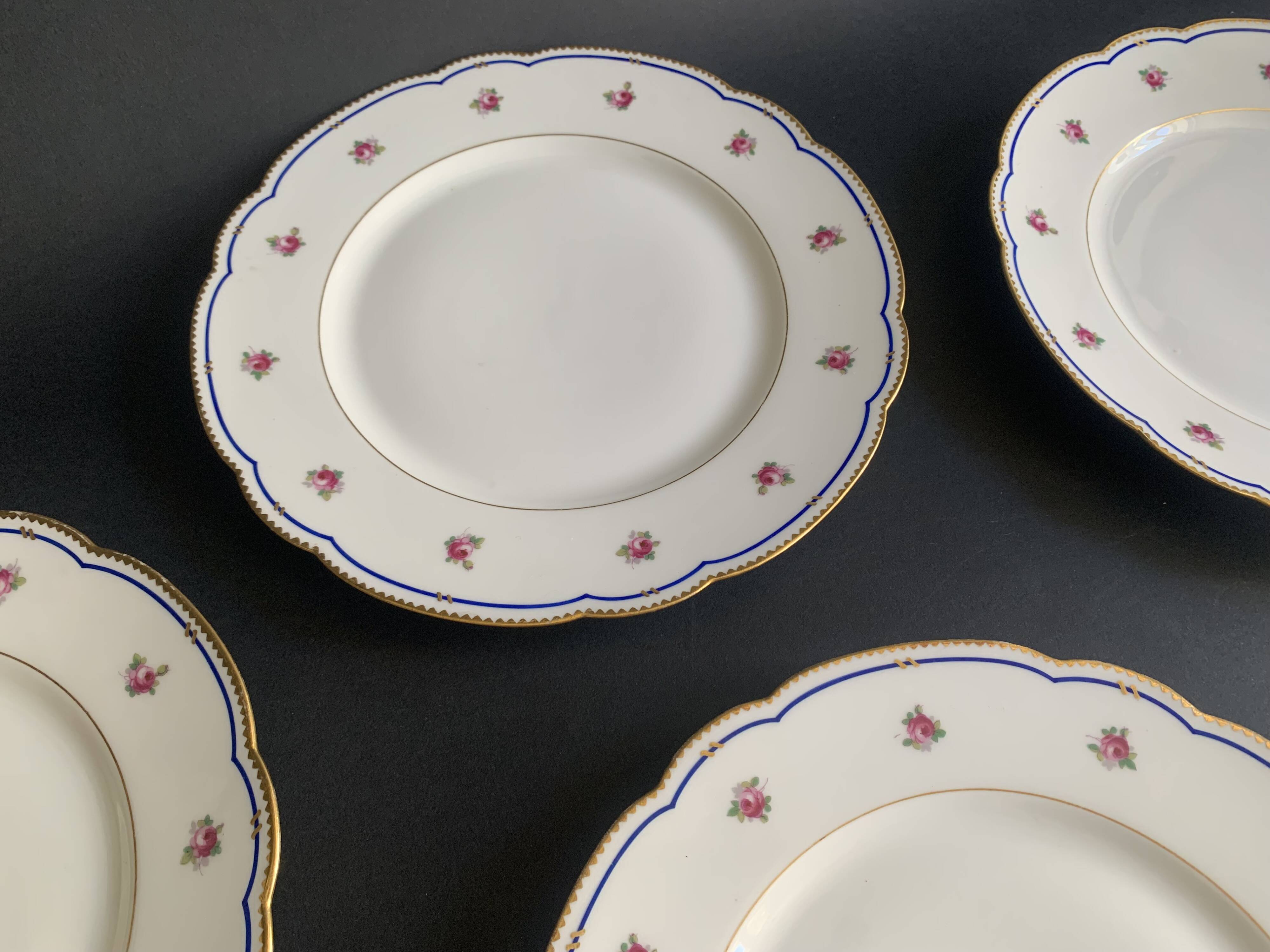 6 Paris porcelain plates, "A la Reine" model, 1890, Damon