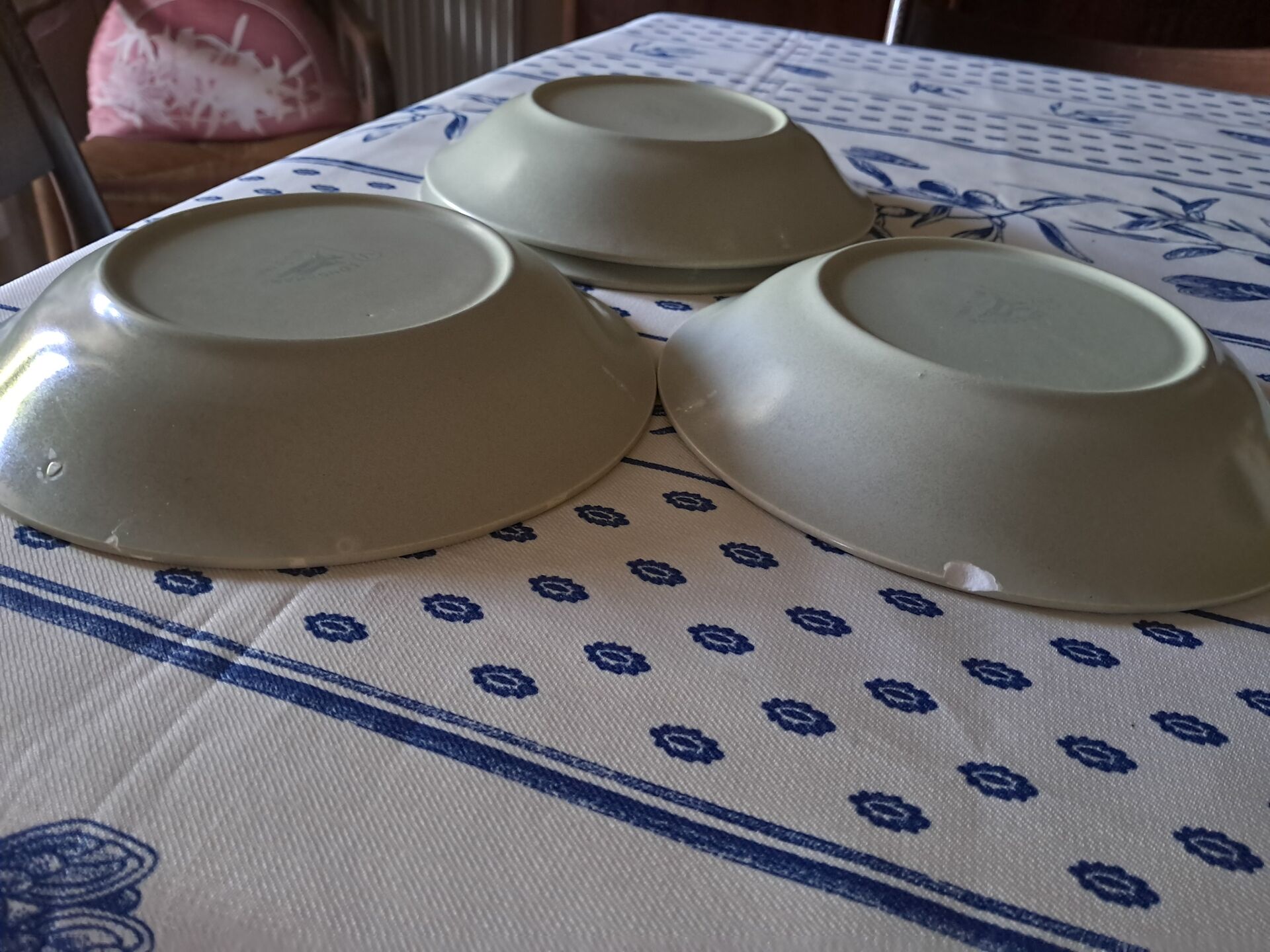 Longchamp vintage 4 deep plates