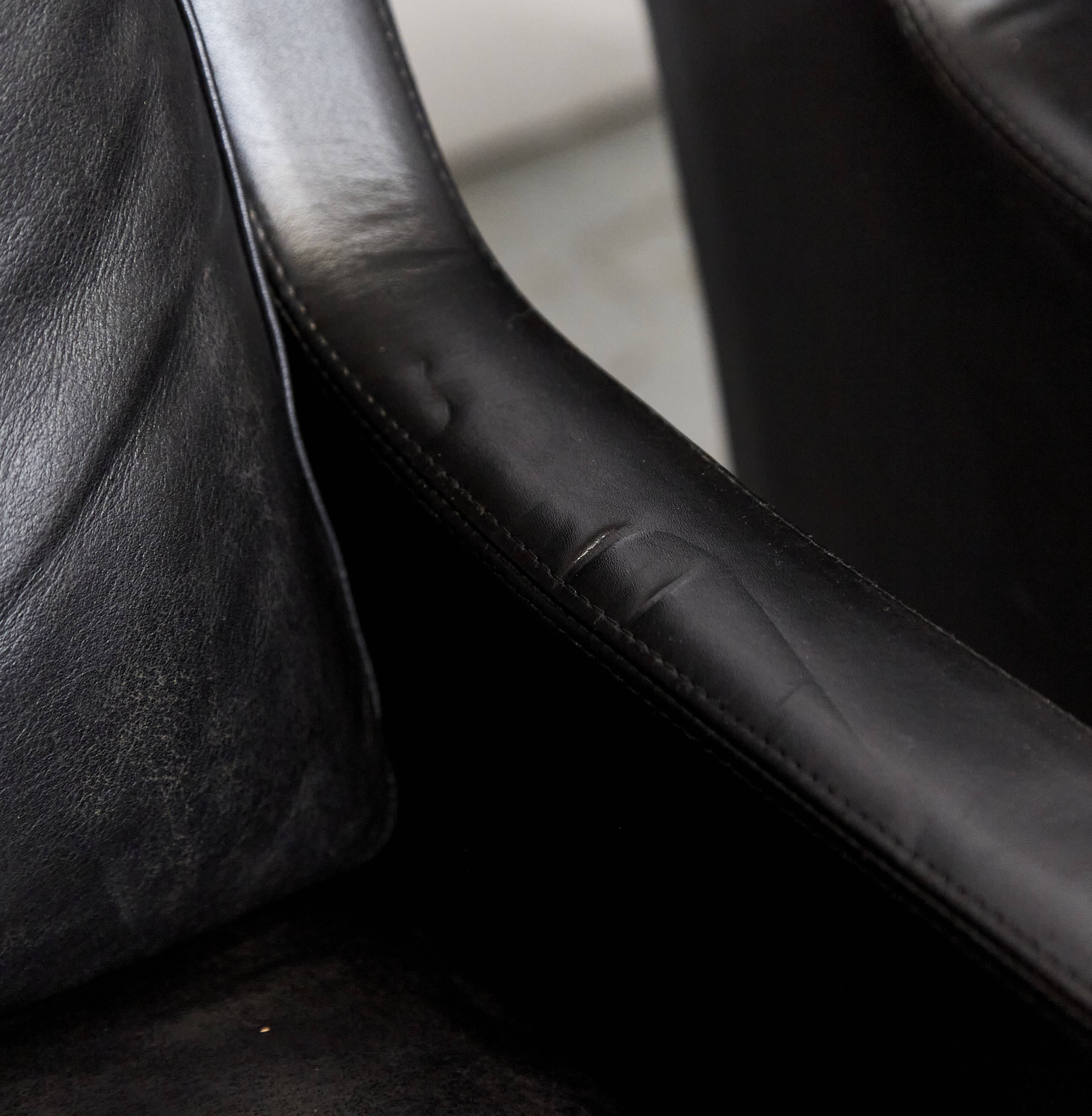 Pair of Kai Lyngfeldt Larsen armchairs model n°39 for Søren Willadsen
