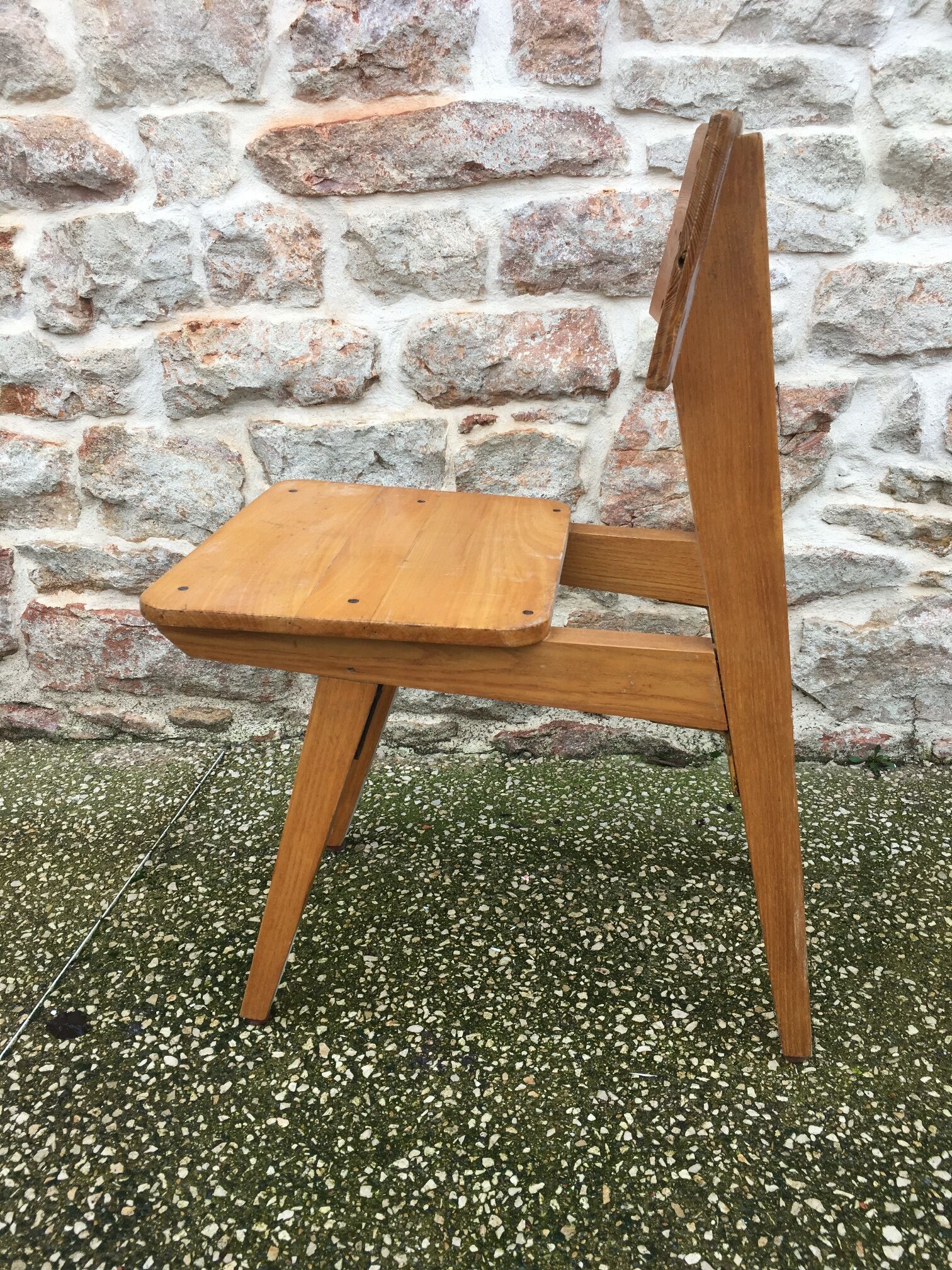 Atypical set of 6 chairs