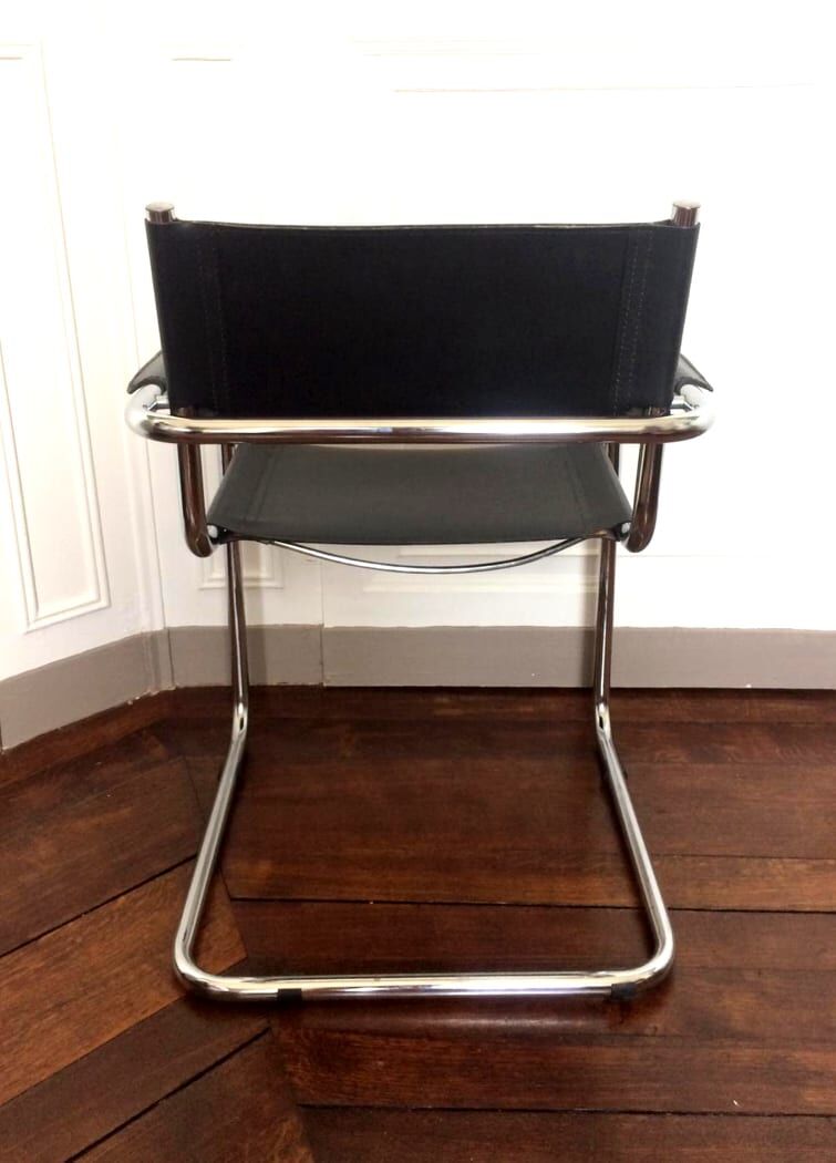 Fauteuil tubulaire de type cantilever