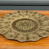 Oriental tea tray in copper or brass richly decorated 20th century