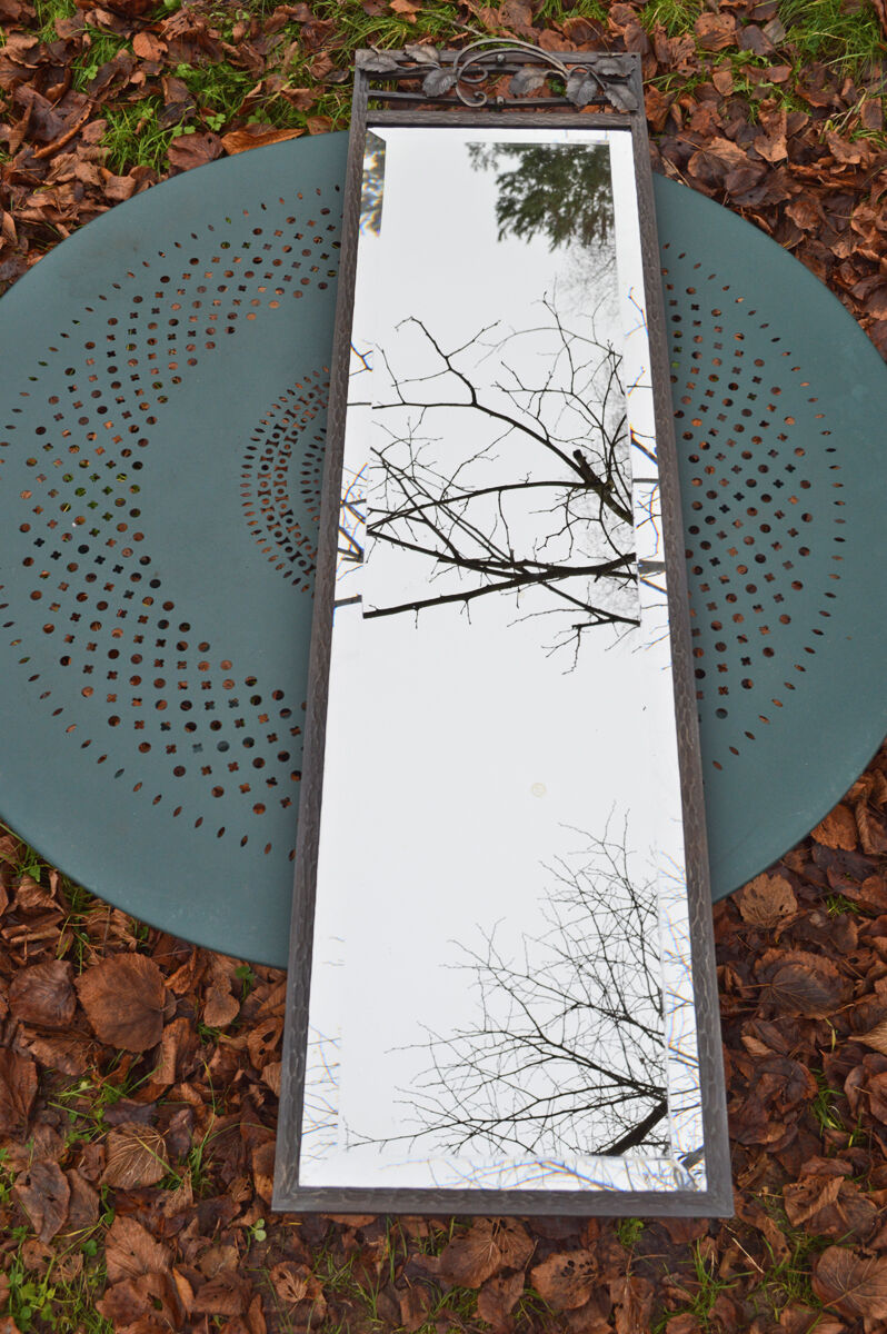 Mirror art deco 1930 in iron in beveled glass 125c32cm