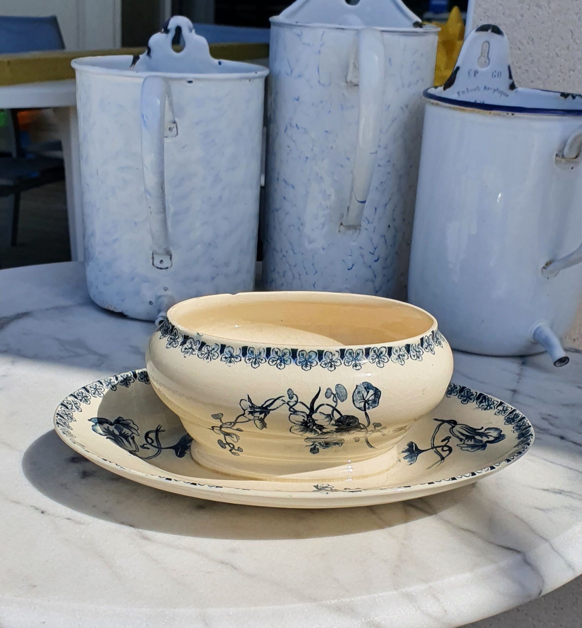 Earthenware sausage maker