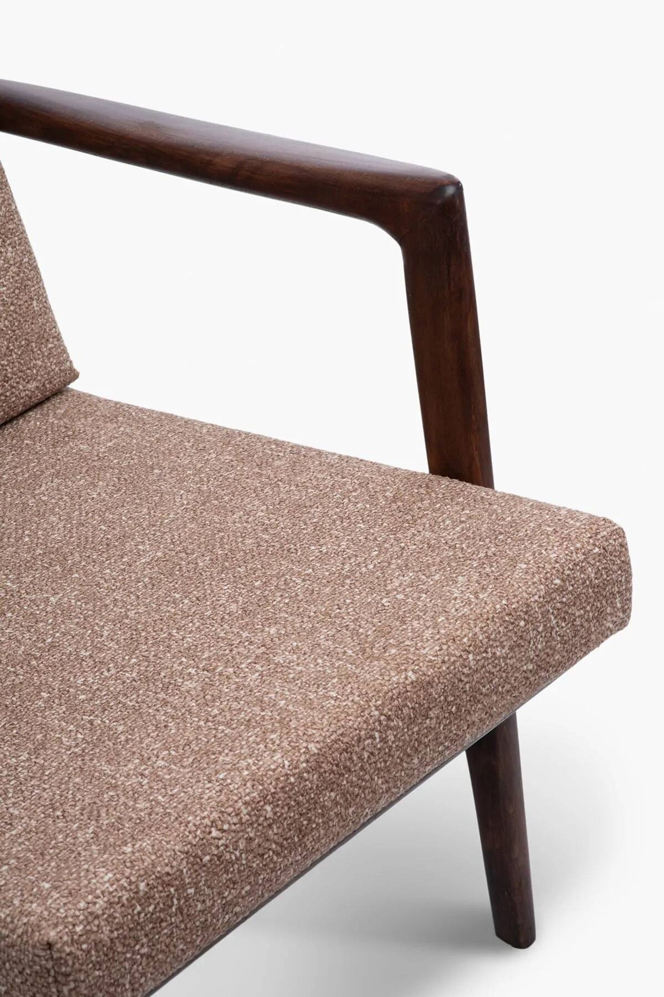 Pair of stefan armchairs type 300-139