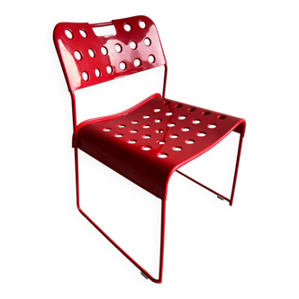 Red powder-coated steel Omstak chair by Rodney Kinsman for Bieffeplast — 1980 industrial design