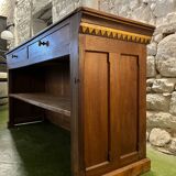 Oak counter