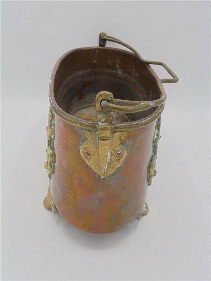 Planter in copper