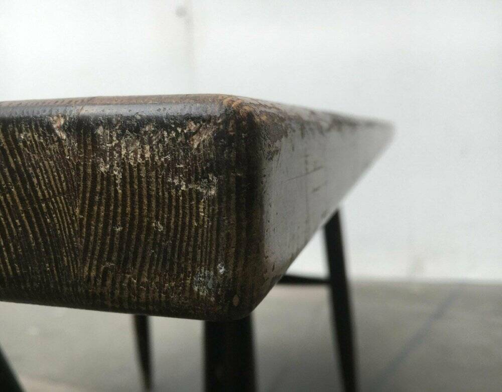 Pirkka Early dining table from the mid-century by Ilmari Tapiovaara for Laukaan Puu, 1960s.