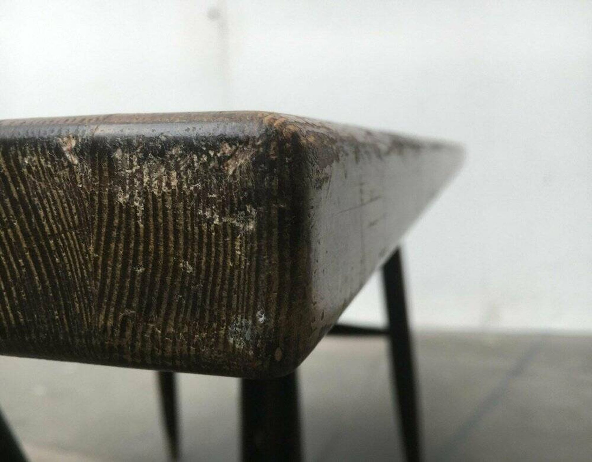 Pirkka Early dining table from the mid-century by Ilmari Tapiovaara for Laukaan Puu, 1960s.