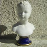 Small porcelain bust