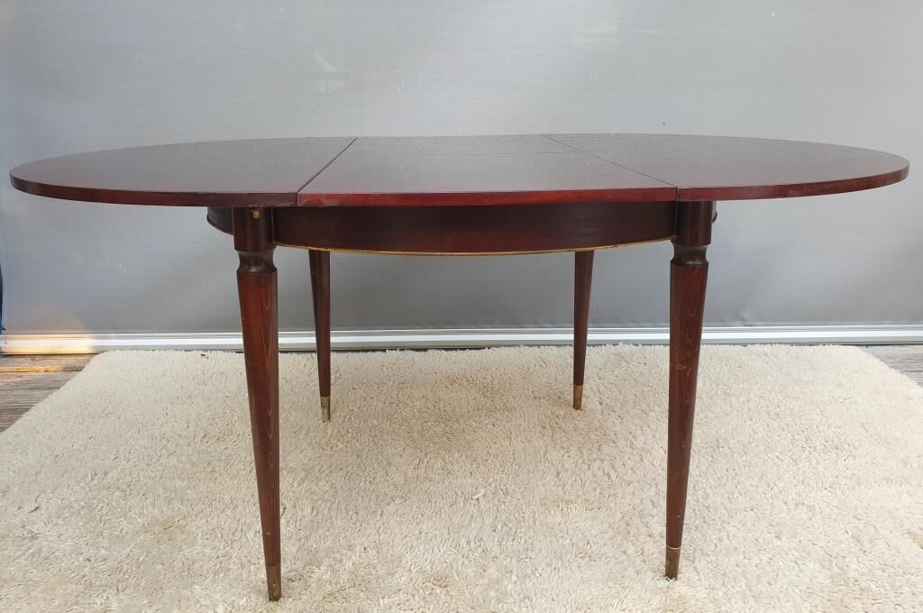 Extendable table mahogany lacquered 1960 butterfly extensions