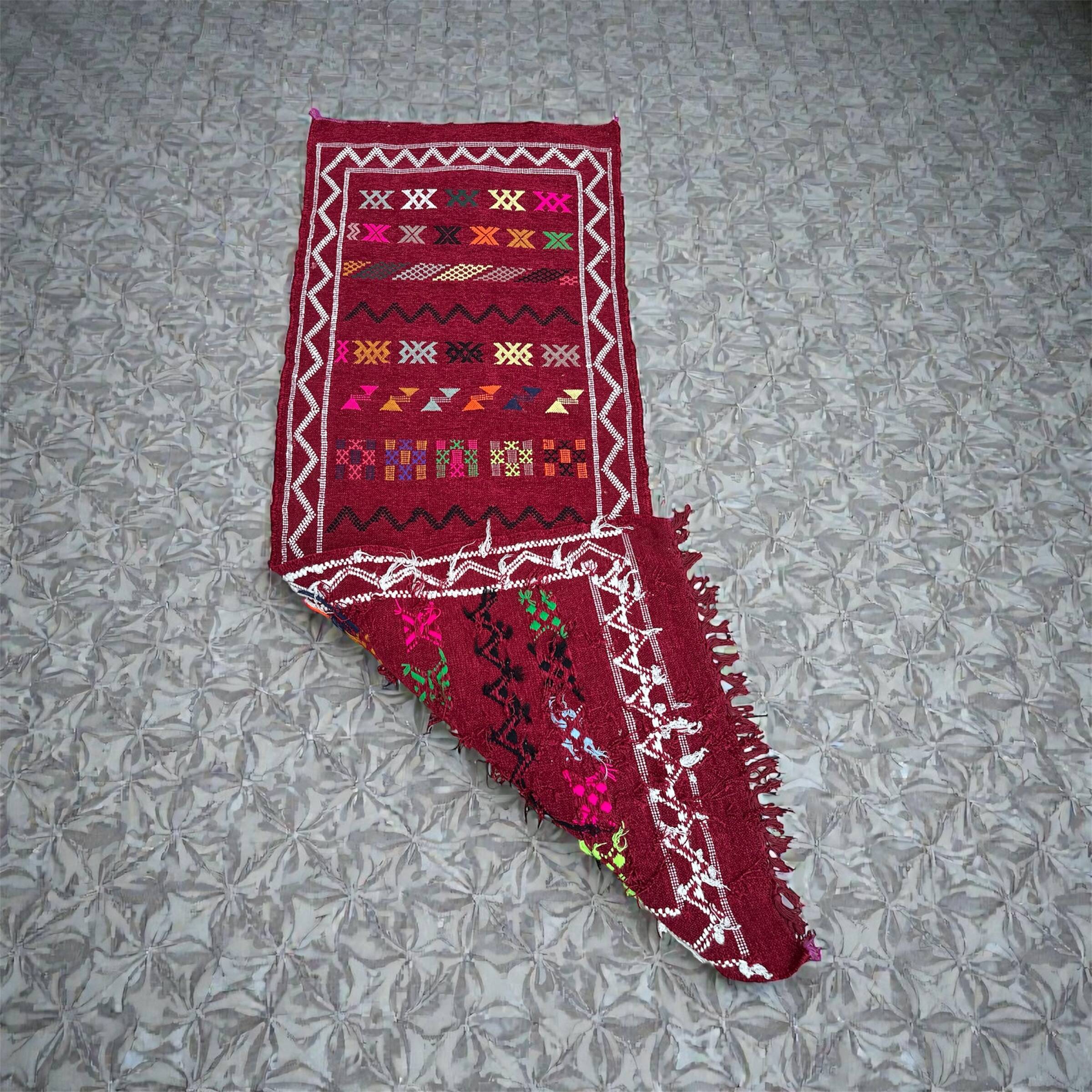 Bohemian hallway rug in handwoven Moroccan velvet