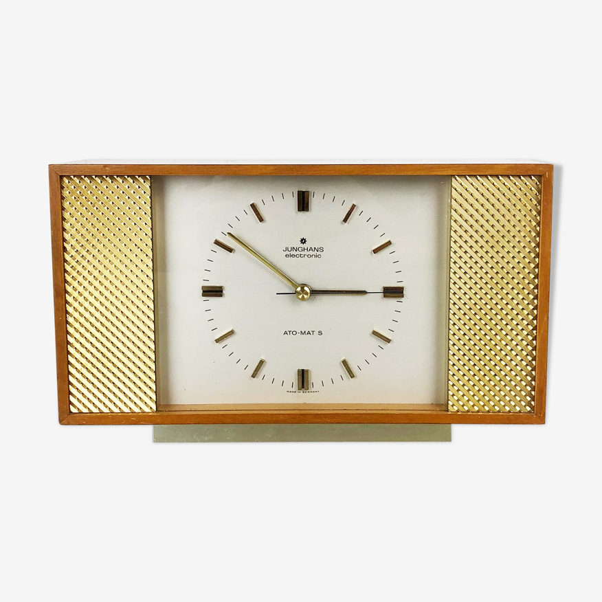 1960s modernist wooden teak table clock by Junghans Electronic, Germany |  Selency