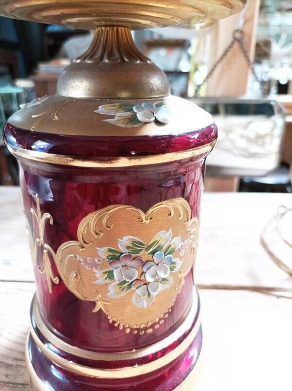 Lampe salle salon verre rouge opaline blanc