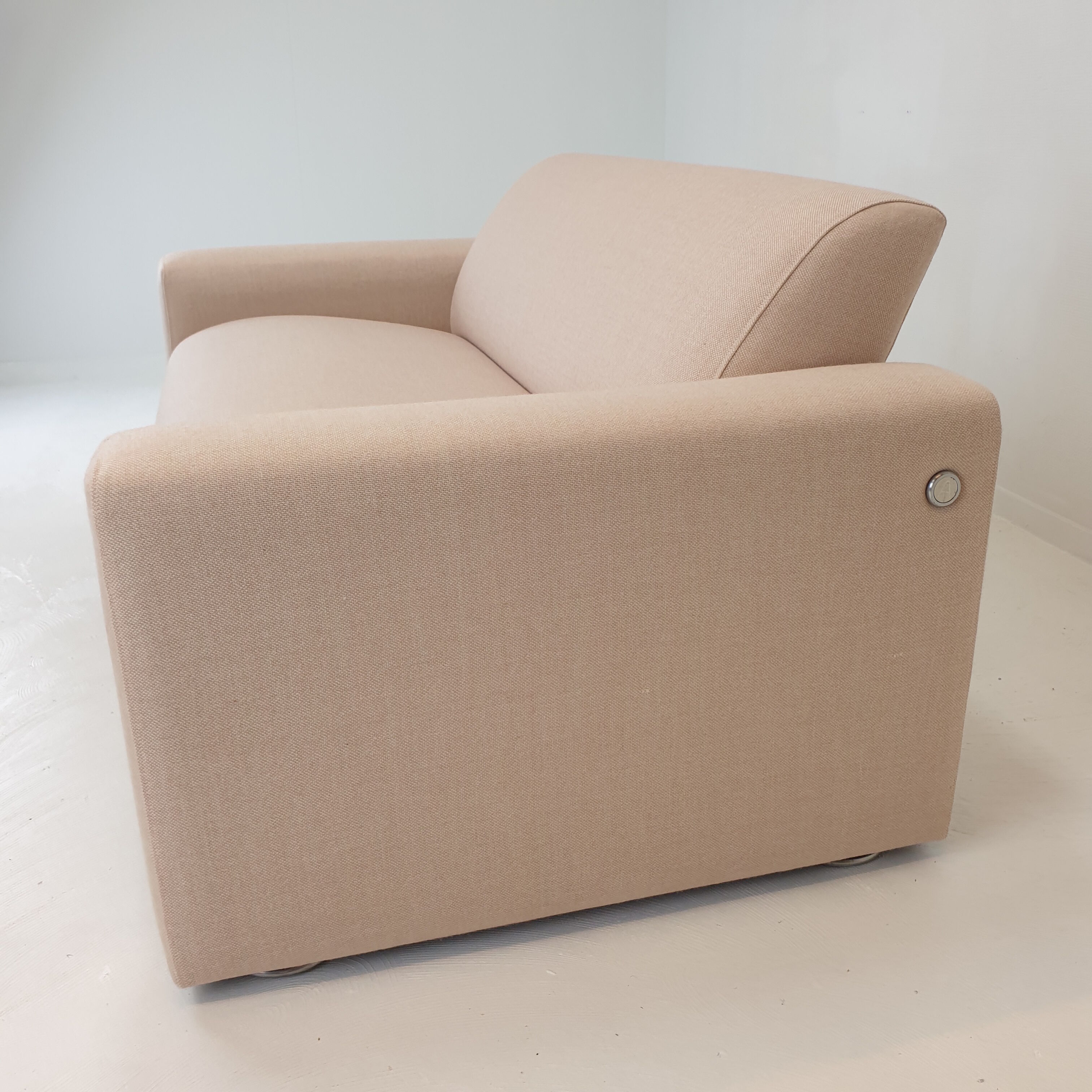 Model 691 2-Seat Sofa by Artifort, 1980s