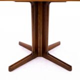 Walnut dining table, mid century modern, Denmark, 1960s.