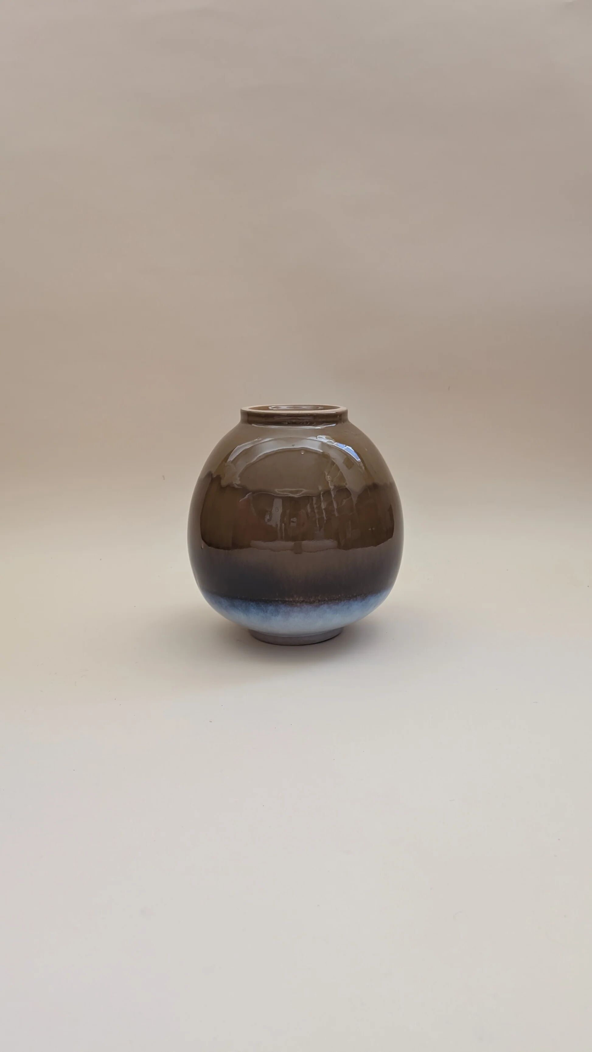 Ceramic vase