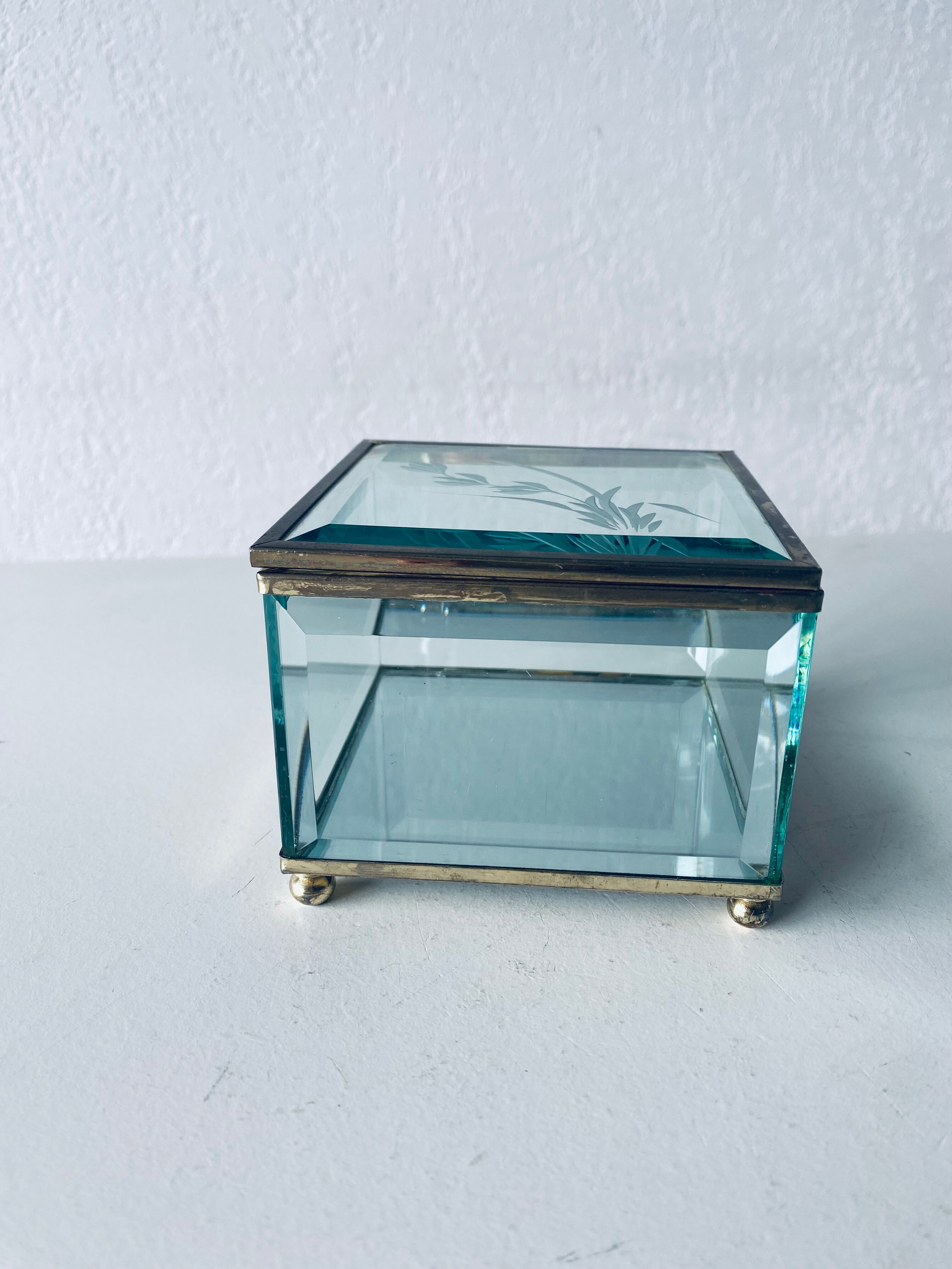 Boîte à bijoux ancienne