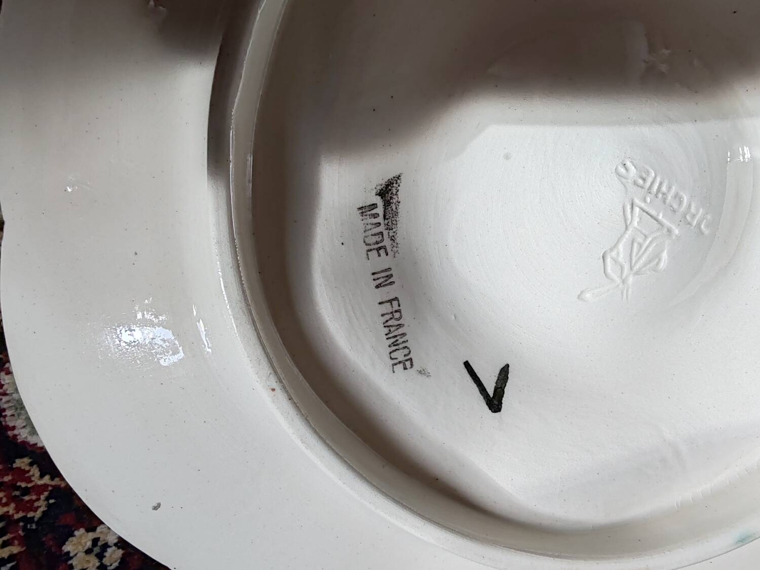 Moulins des loups oyster plate