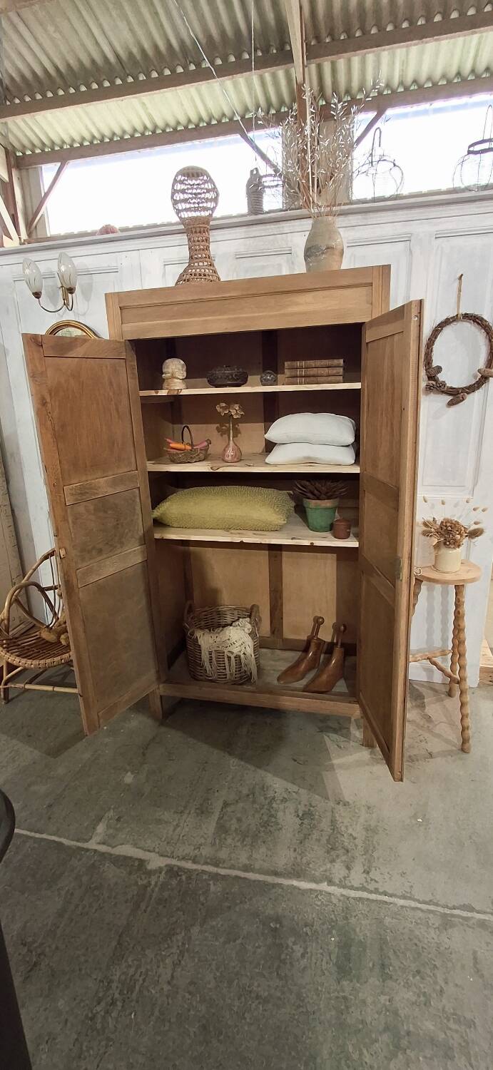 Armoire ancienne