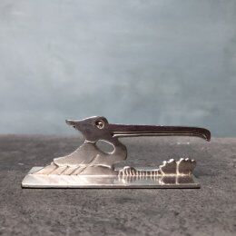 Animal knife holder