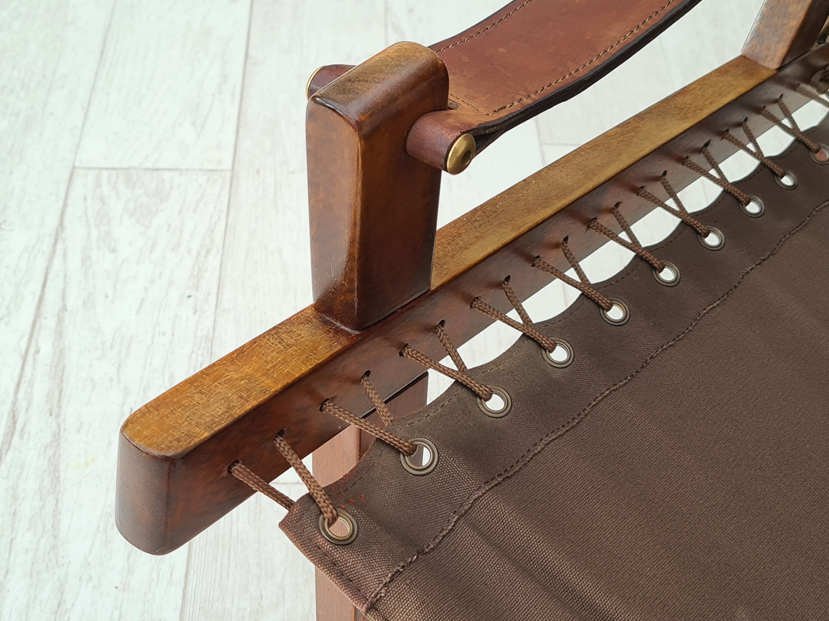 Fauteuil, années 70, teck