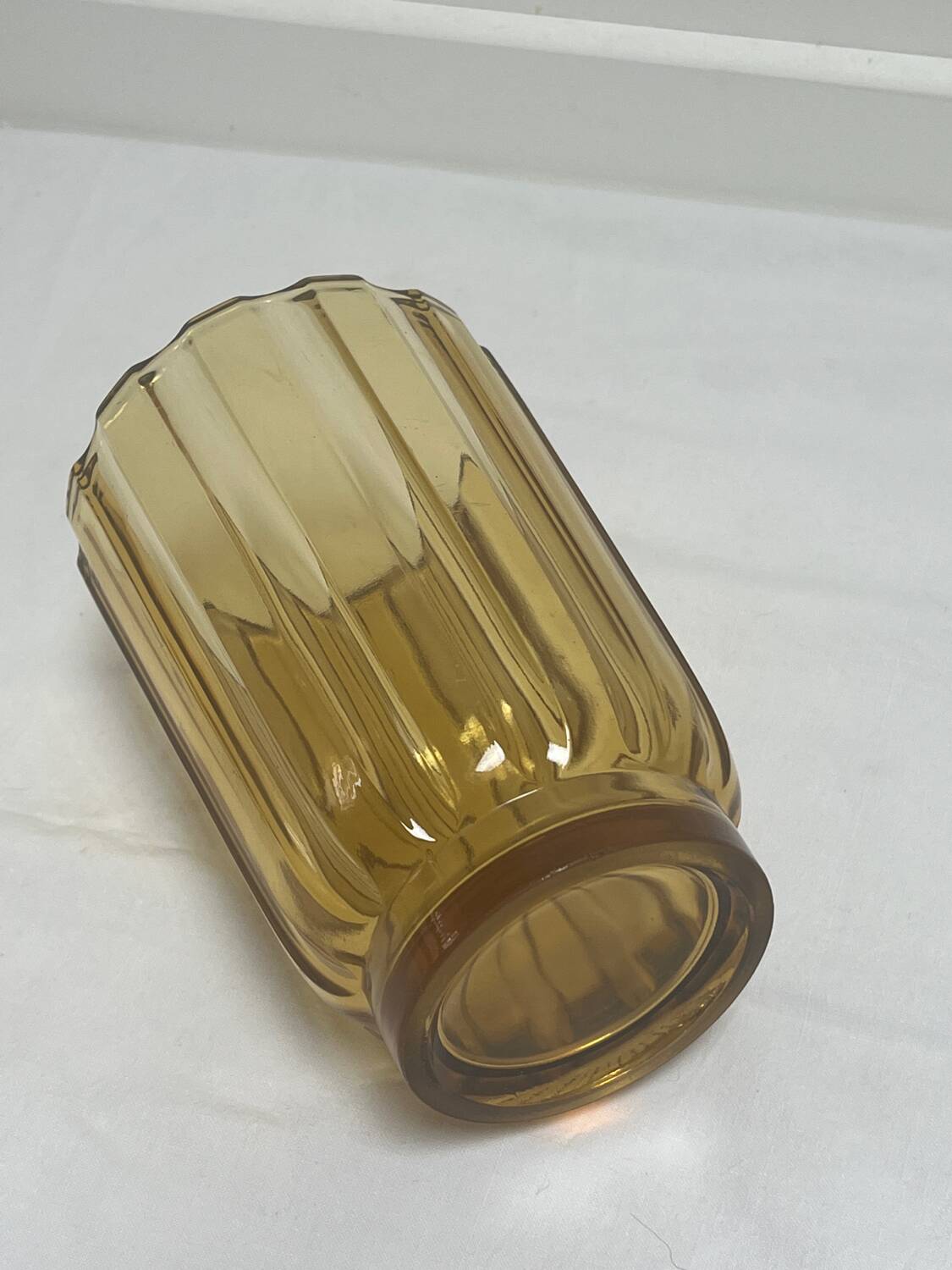 Glass vase