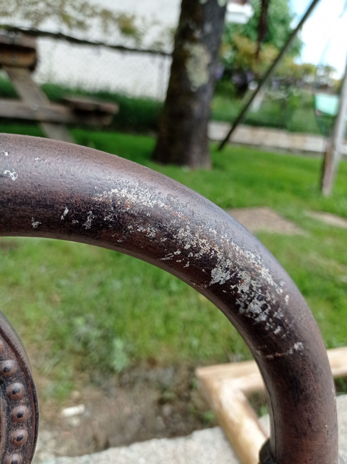 Iron bed
