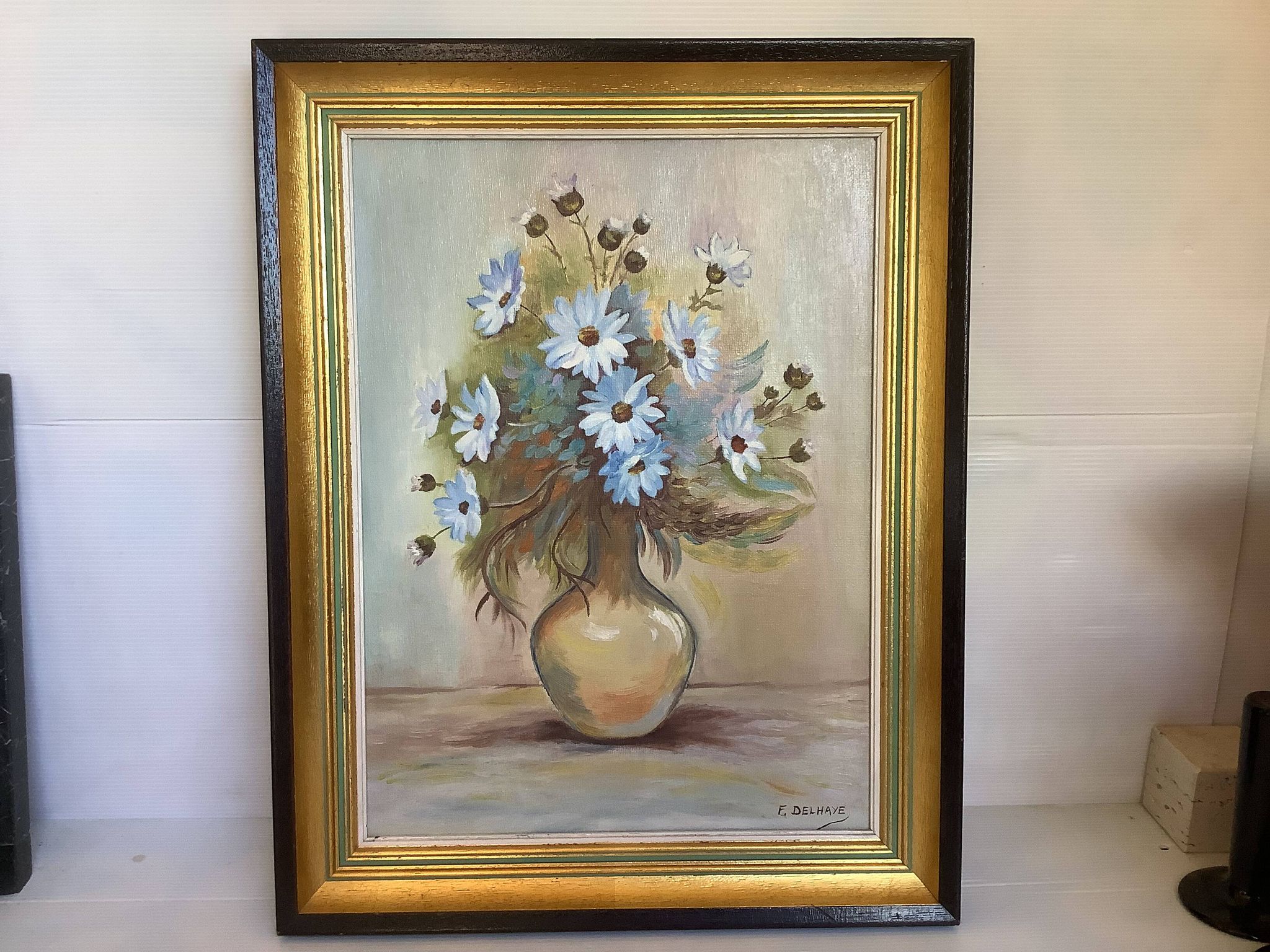 Painting of a bouquet of blue flowers, oil on canvas, signed.