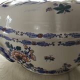 Gien's earthenware soup