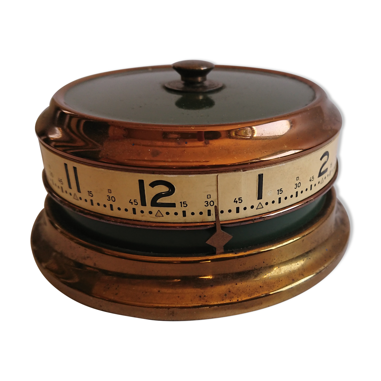 Circular office clock