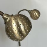Paire d’appliques vintage orientable , laiton perforé, Suède 1960