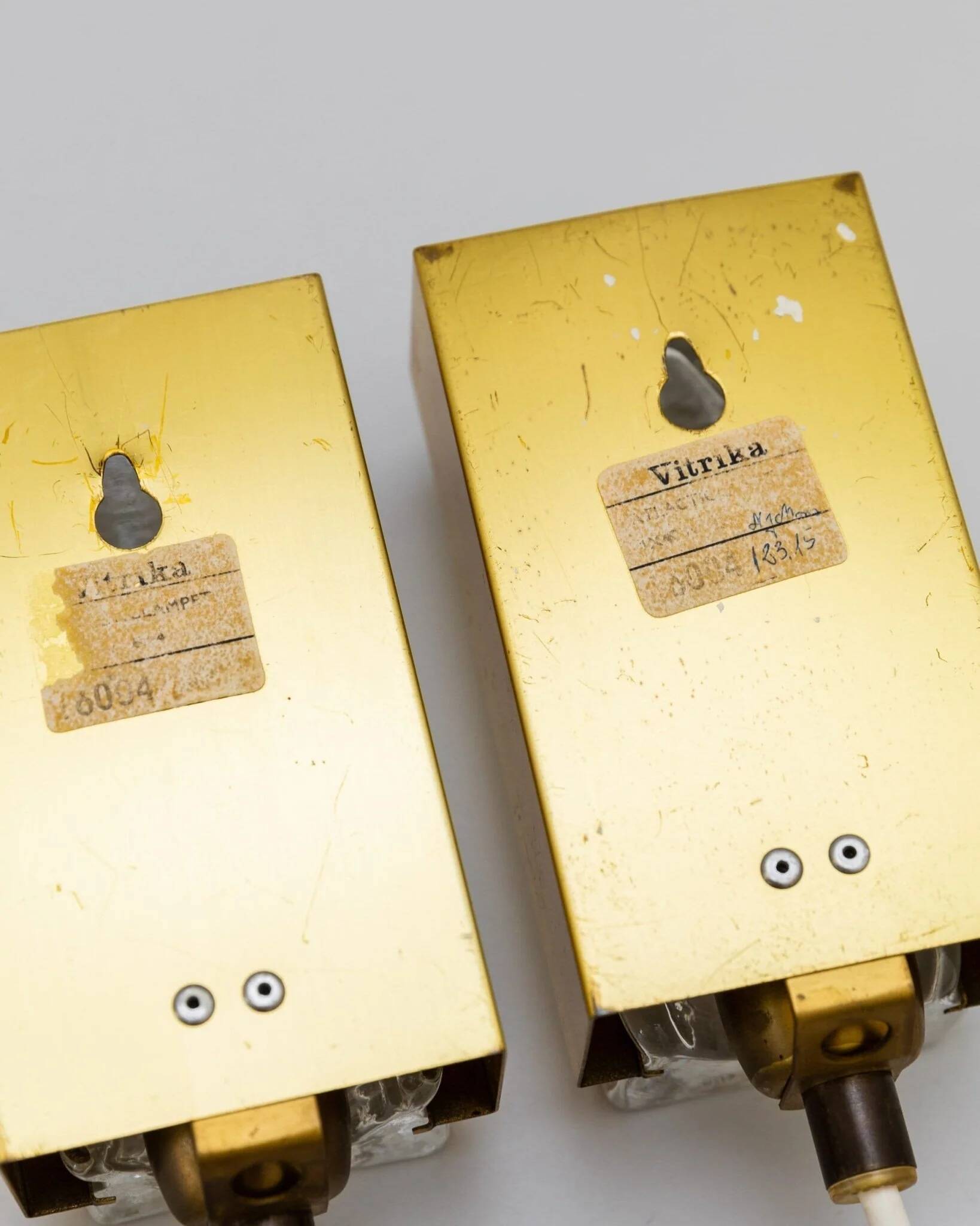 Set of 2 Vitrika Atlantic Wall Lamps in Clear Glass with Brass-Gold Frames