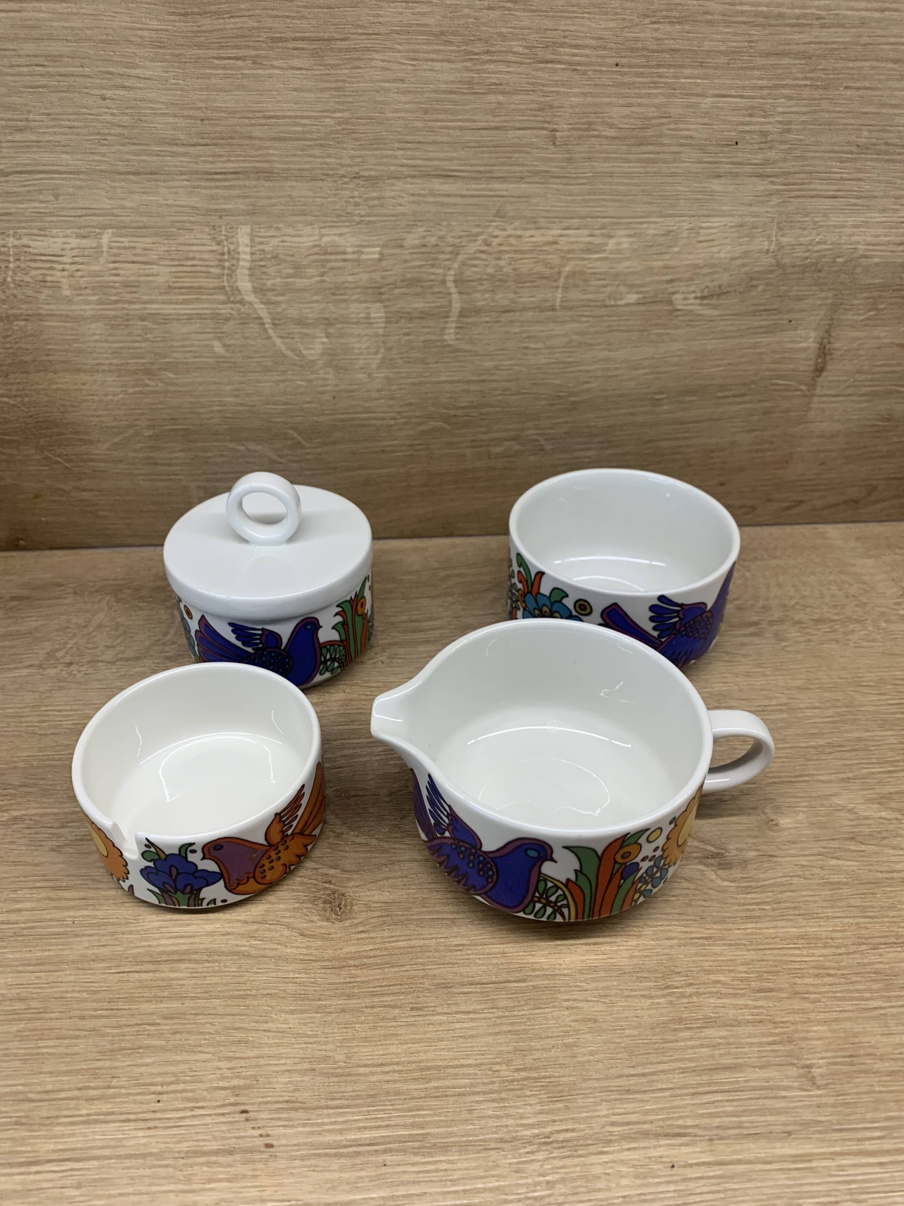 Set of 4 Villeroy & Boch Acapulco dishes